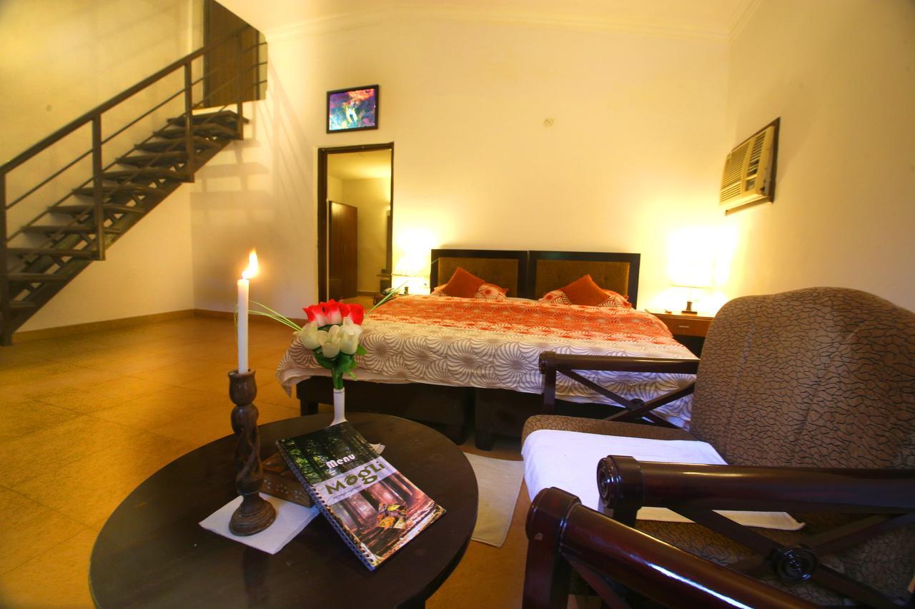 Mogli Resort Kanha Bagian luar foto
