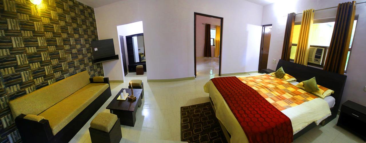 Mogli Resort Kanha Bagian luar foto