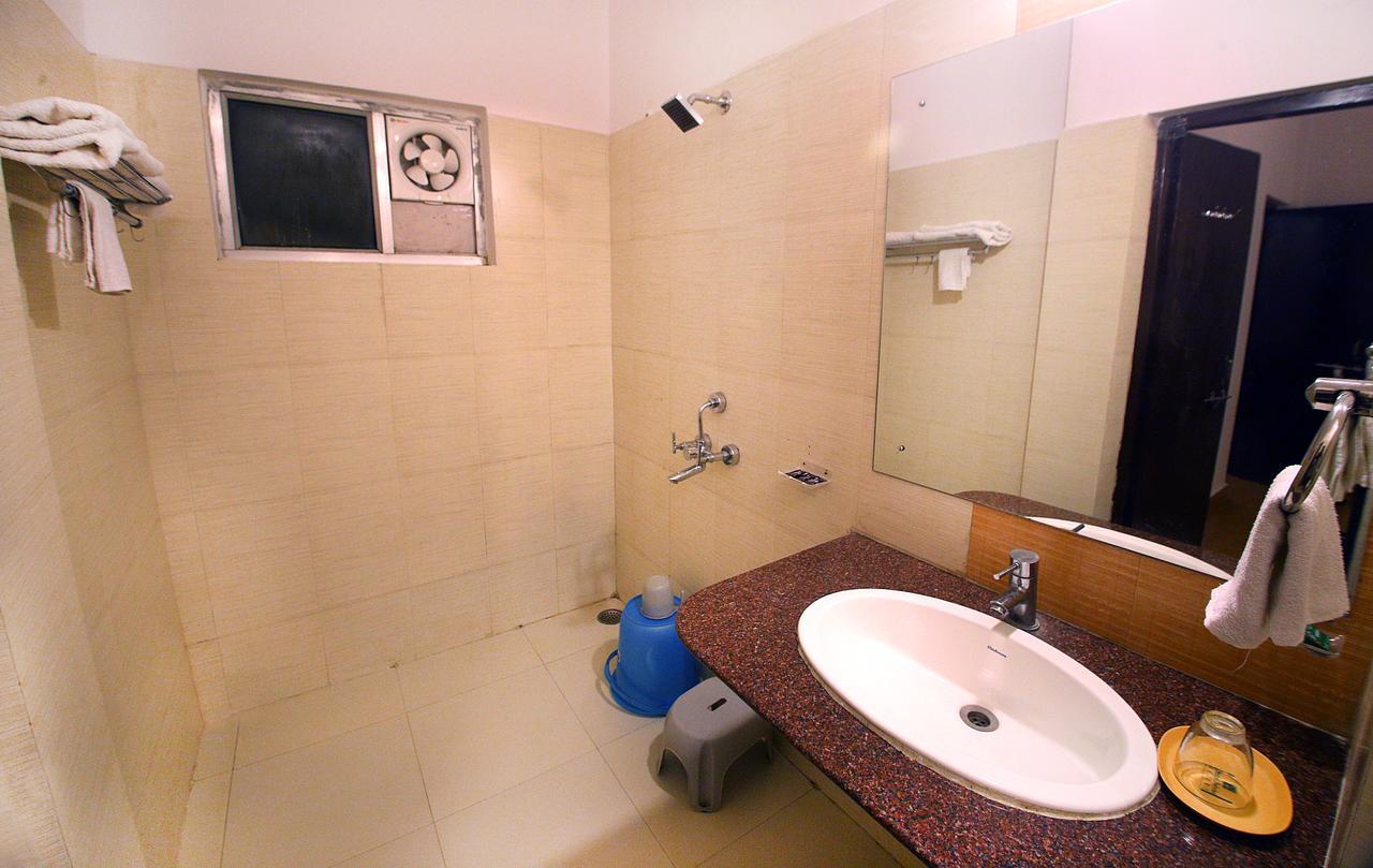 Mogli Resort Kanha Bagian luar foto