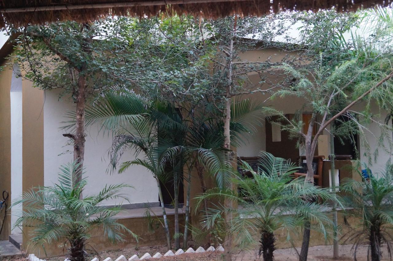 Mogli Resort Kanha Bagian luar foto