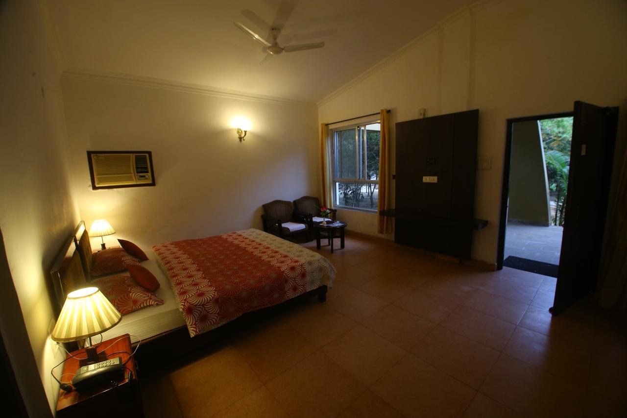 Mogli Resort Kanha Bagian luar foto